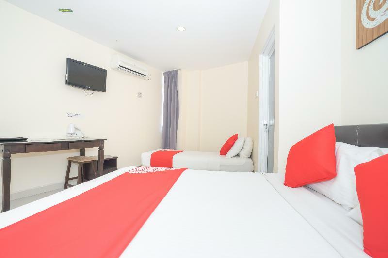 Oyo 786 The Citilite Hotel Kuantan Exterior photo